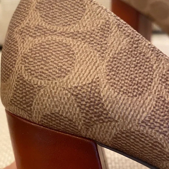 Coach Womens Jade Loafer w Block Heal / Mixed Media / Tan Natural Black / 7 /NWB - Picture 11 of 16